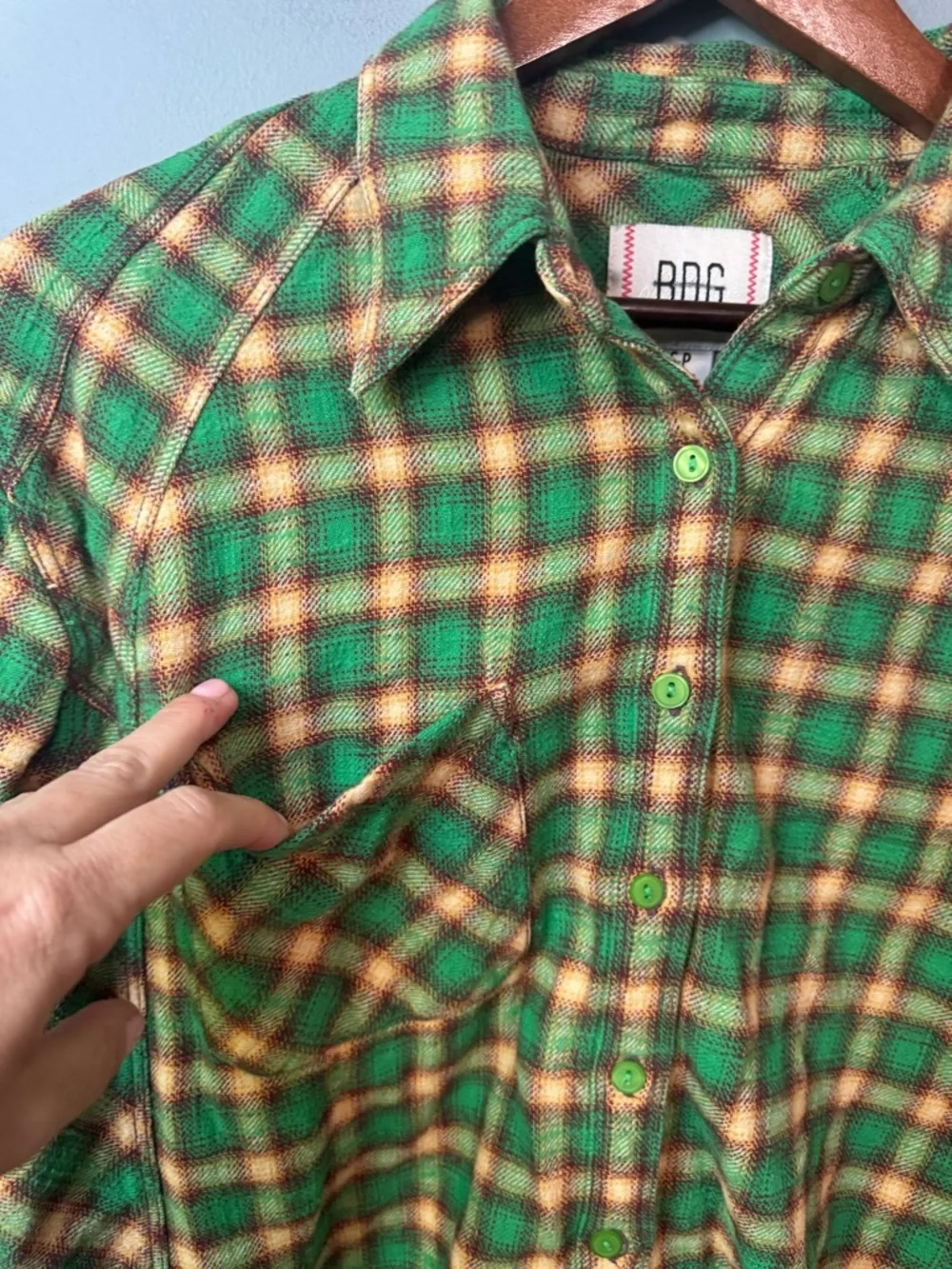BDG Urban Outfitters Brixton Green Plaid Flannel Shirt with Raw Hem. Small - Picture 6 of 15